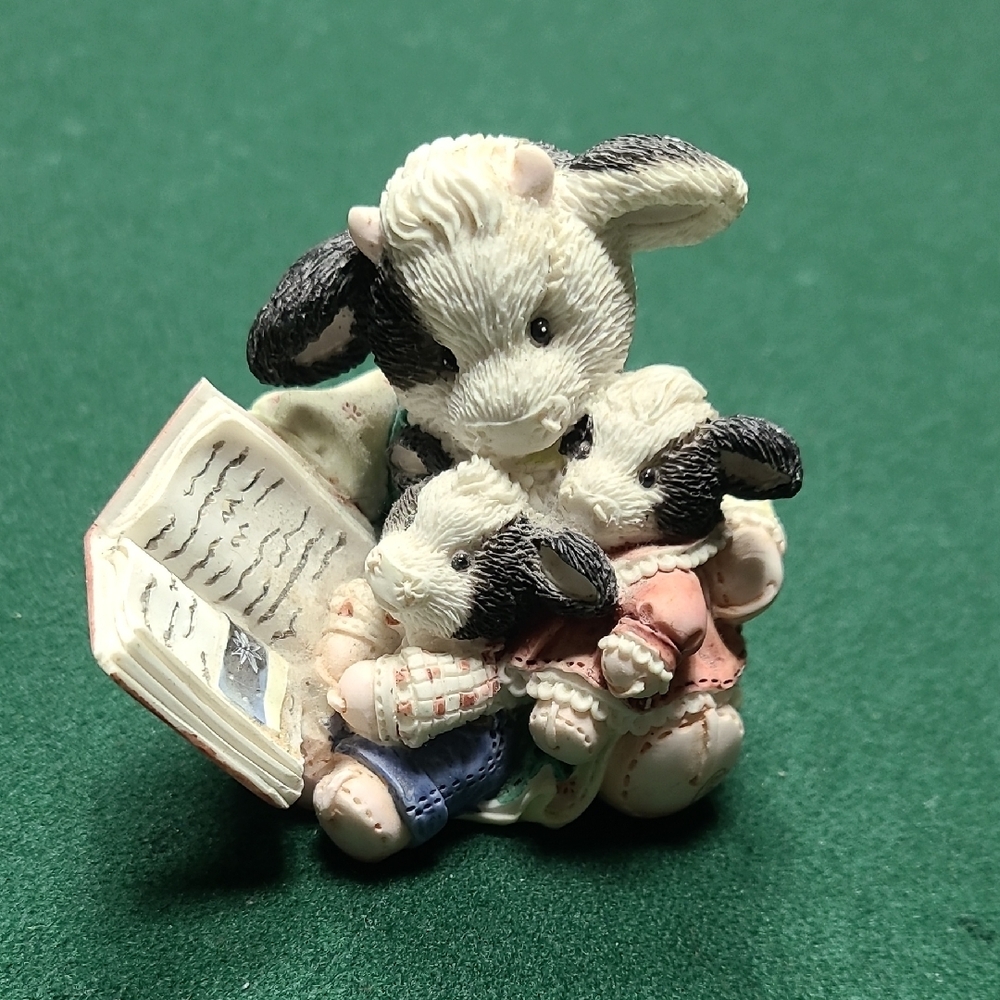 Charming Cow Family Figurine